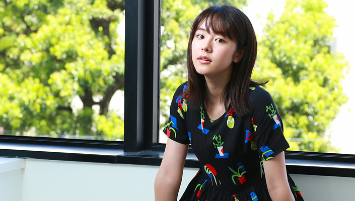 자다가 눈을 떴는데 눈 앞에 이런여자가 있으면?? | 인스티즈