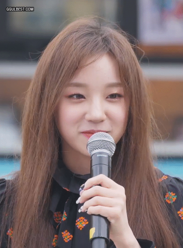 오늘 생일인 (여자)아이들 우기.jpg | 인스티즈