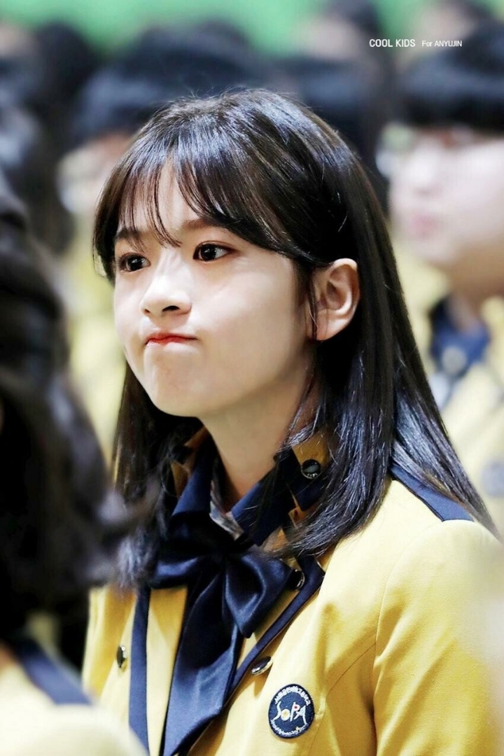 아이즈원 안유진 바람직한 성장과정(feat.ㅈ경).gif | 인스티즈