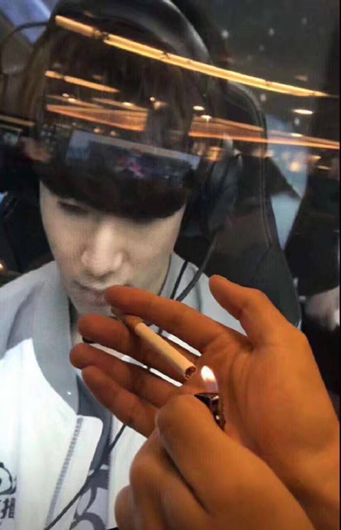 IG 우승 후 중국에서 돌아다니는 짤.jpg | 인스티즈