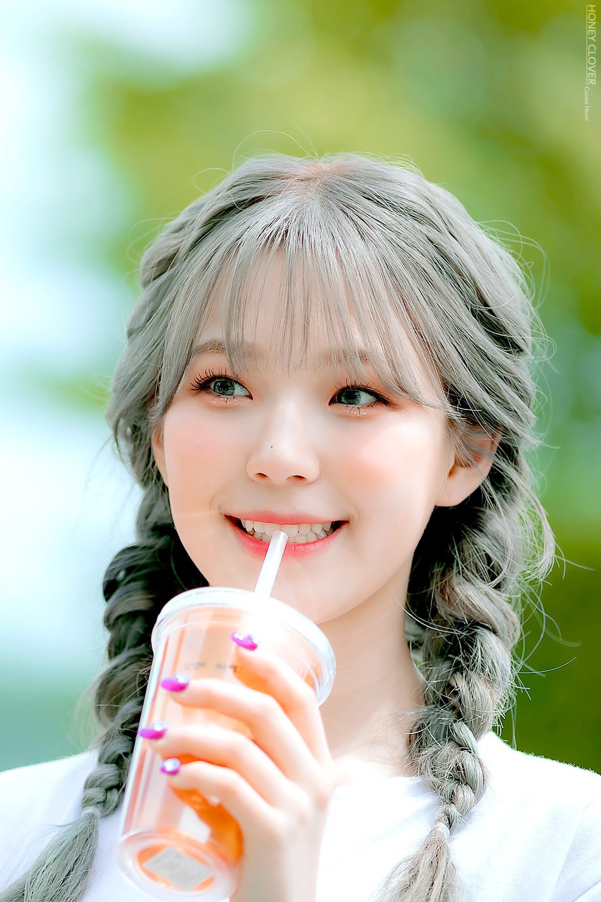 프로미스나인의 꿀깅이 막내 백지헌.jpgif | 인스티즈