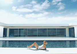 디올 조이 광고에서 제니퍼로렌스 | 인스티즈