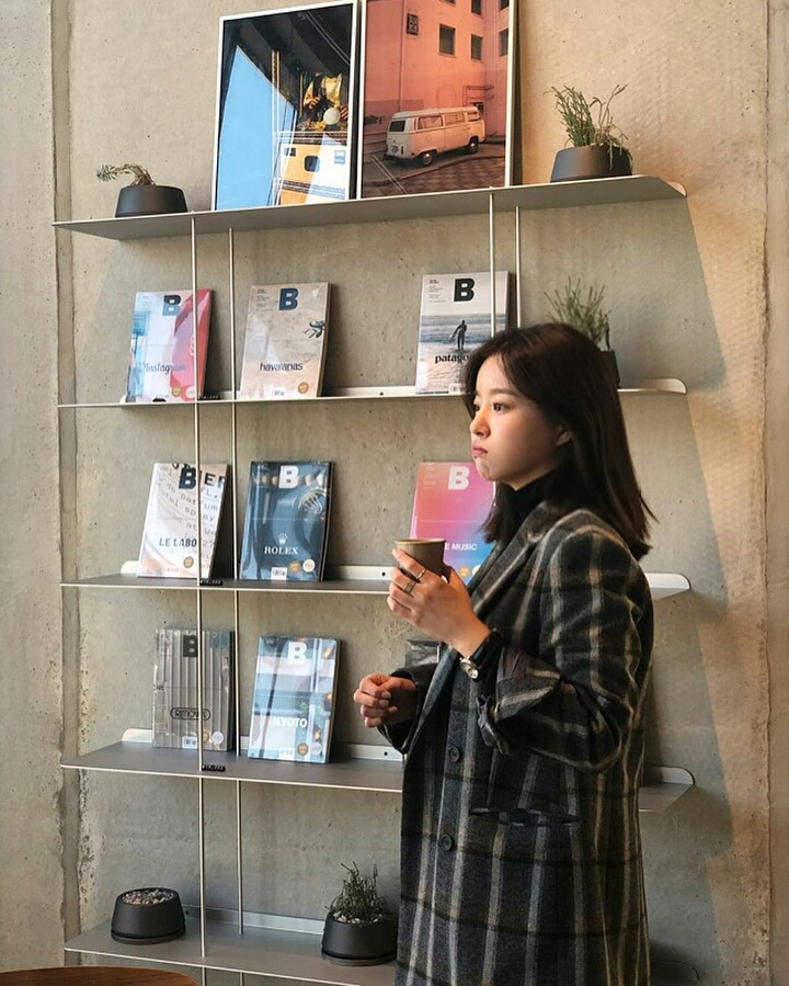 오늘자 이향 아나운서 인스타 업뎃 | 인스티즈