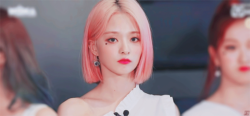 아주 오랜만에 찾아오는 프로미스나인 이나경🐥 | 인스티즈