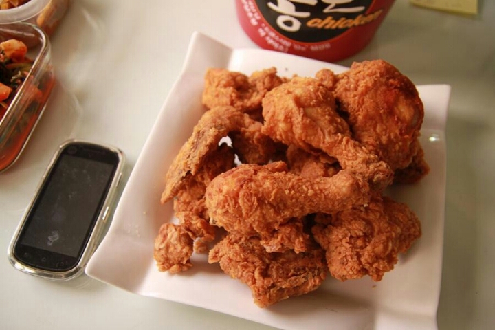 2010년의 마지막을 장식했던 치킨 | 인스티즈