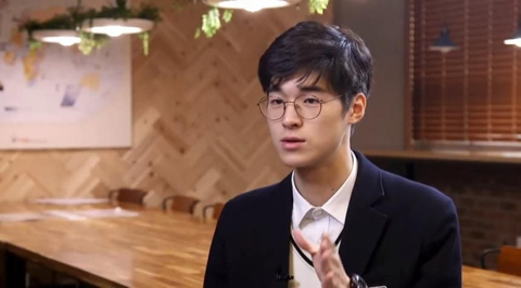 엄청 닮은건 아닌데 뭔가 부자지간이라고 해도 믿을 유명인 조합 | 인스티즈