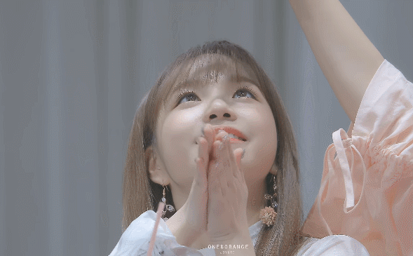 아이즈원 조유리 팬사인회 직캠 움짤 | 인스티즈