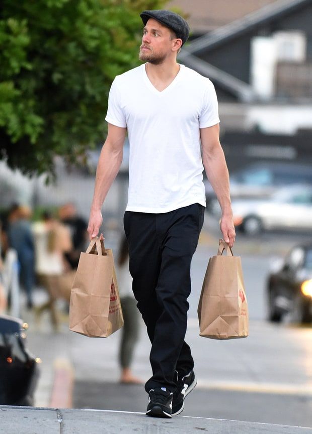 거의 뉴발만 신는 배우 | 인스티즈