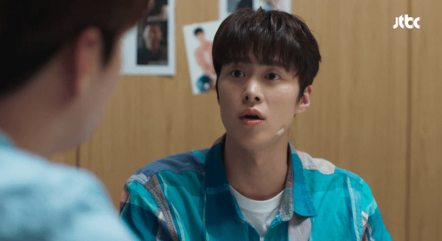 대놓고 PPL 넣은 드라마.gif | 인스티즈