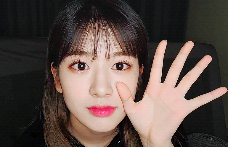 갤럭시 s20으로 촬영한 아이즈원 안유진 브이앱 | 인스티즈