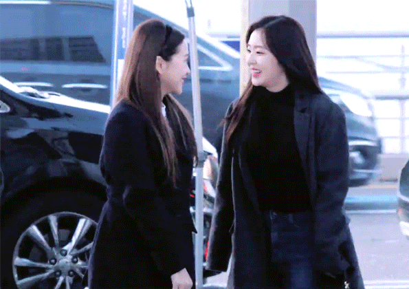 너무 추워서 깜짝 놀란 레드벨벳 아이린.jpgif | 인스티즈