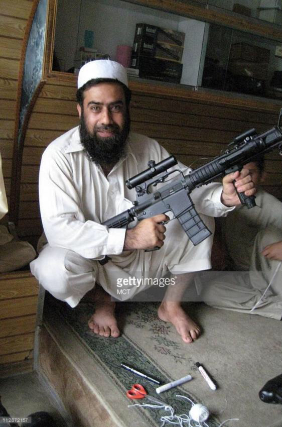 냉혹한 사제총기의 세계 | 인스티즈