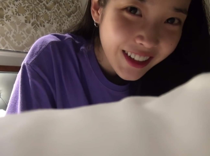 아이유tv 속 아이유 생얼 | 인스티즈