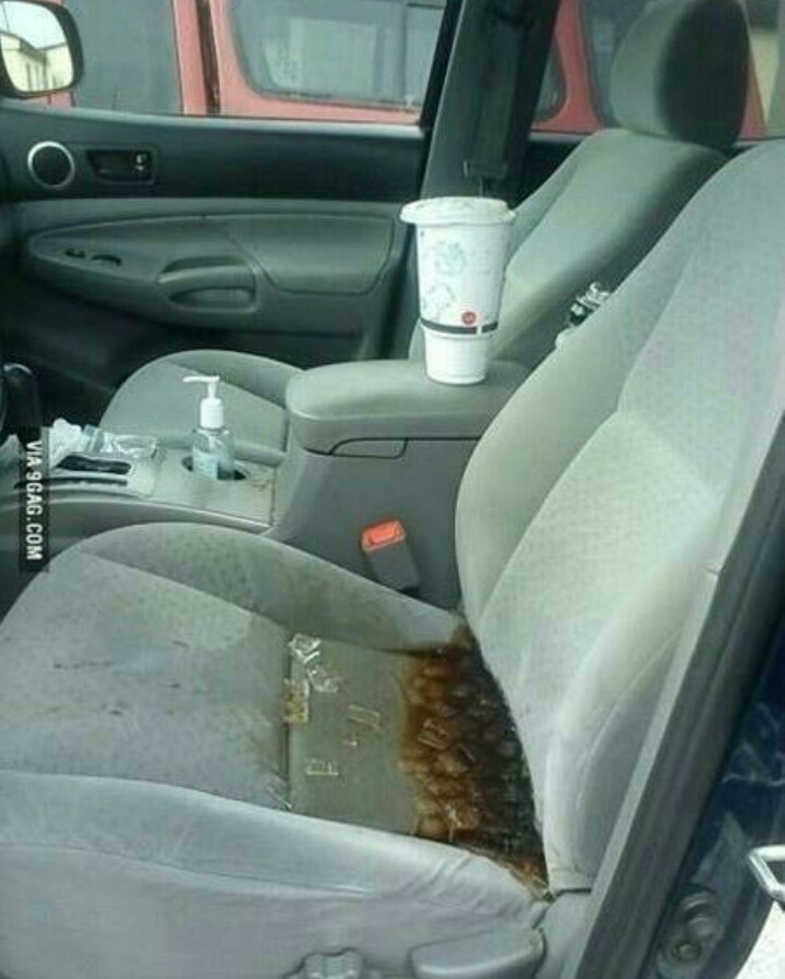 형 제가 실수로 음료 쏟았어요.. | 인스티즈