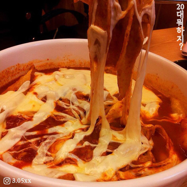 잘 먹는 사람은 마니아가 되는데 안 먹는 사람은 아예 안 먹는 떡볶이.jpg | 인스티즈