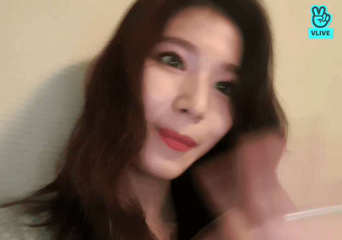 트와이스 사나 v앱 근접사진 | 인스티즈