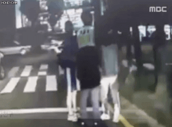 경찰 폭행 레전드.gif | 인스티즈