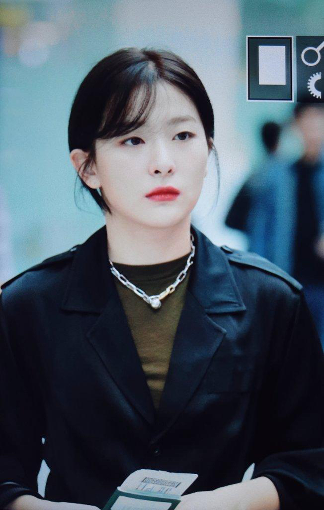 머리 엄청 상해서 거의 숏컷된 슬기.jpg | 인스티즈