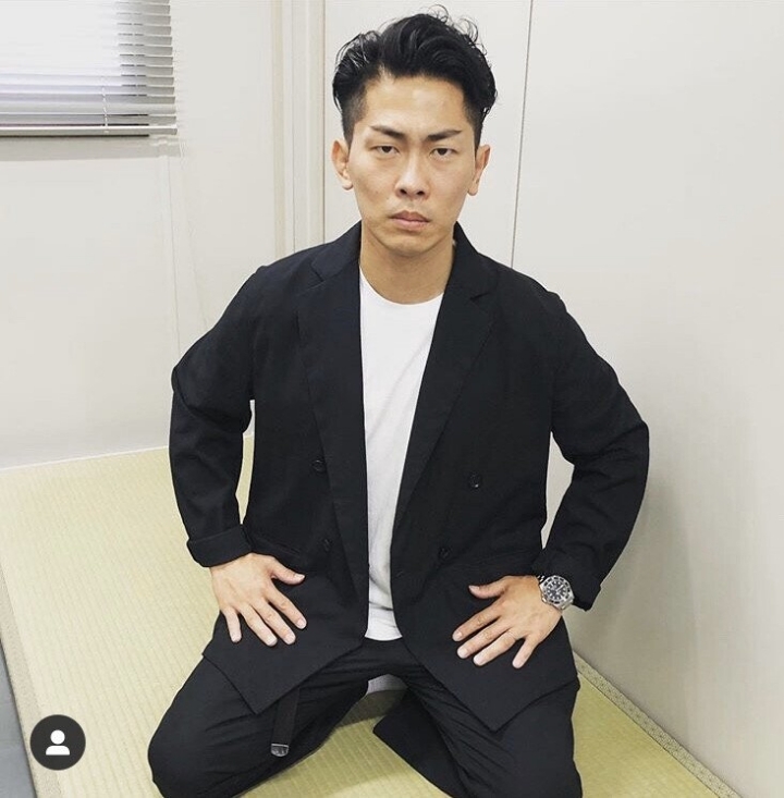 시미켄 닮은 무명 개그맨과 결혼해 화제가 된 일본 모델 ㄷㄷㄷㄷ | 인스티즈