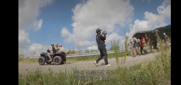 가볼 의향 있다 VS 없다 (가짜사나이) | 인스티즈