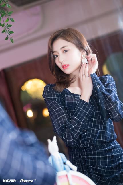 오늘자 디스패치 이가은x허윤진 | 인스티즈