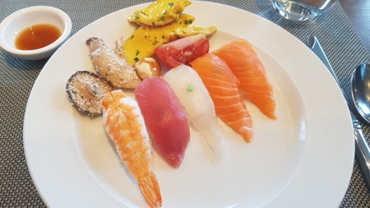 점심은 3만원짜리뷔페 | 인스티즈