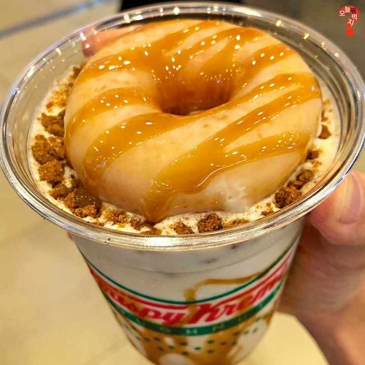 크리스피 도넛 신상음료ㄷㄷㄷ.JPG | 인스티즈