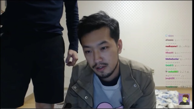 b047025213ff72ca8875fa611948e13e4c128cdc