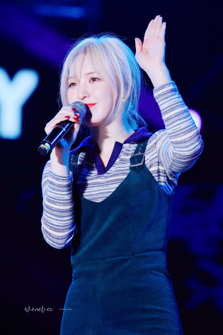 엄청은 아니지만 은근히 이쁜 레드벨벳 웬디 | 인스티즈