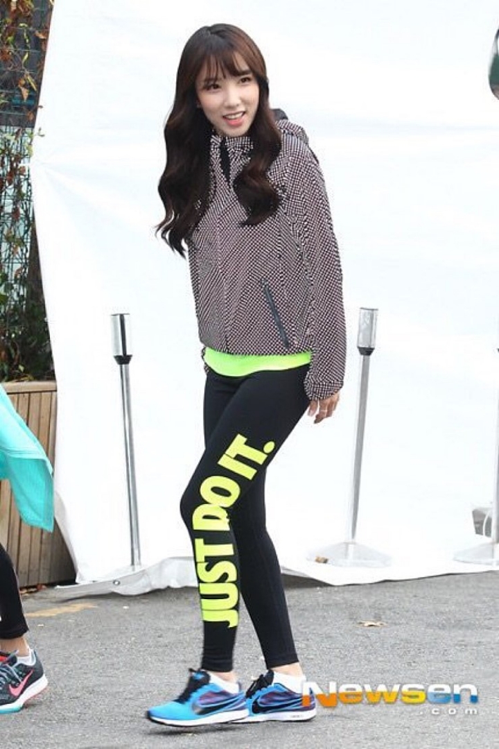 합성이다 아니다로 의견 갈렸던 지숙 사진.jpg | 인스티즈