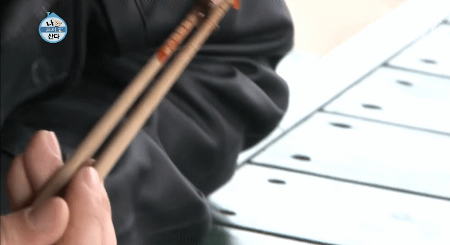 [나혼자산다] 제주도 여행 가서 먹방 조지는 데프콘.gif | 인스티즈