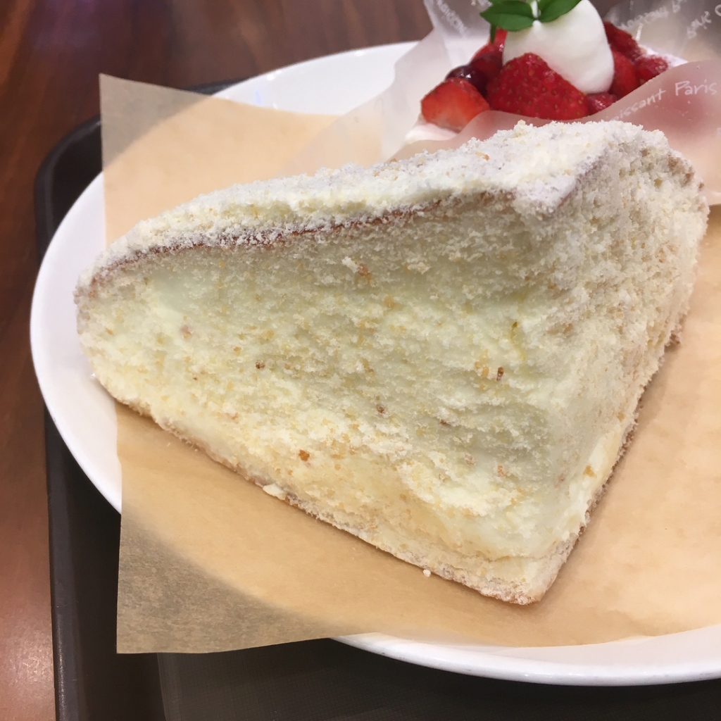 크림치즈가 겁나 많이 들었다는 파리바게트 몬스터치즈번....jpg | 인스티즈