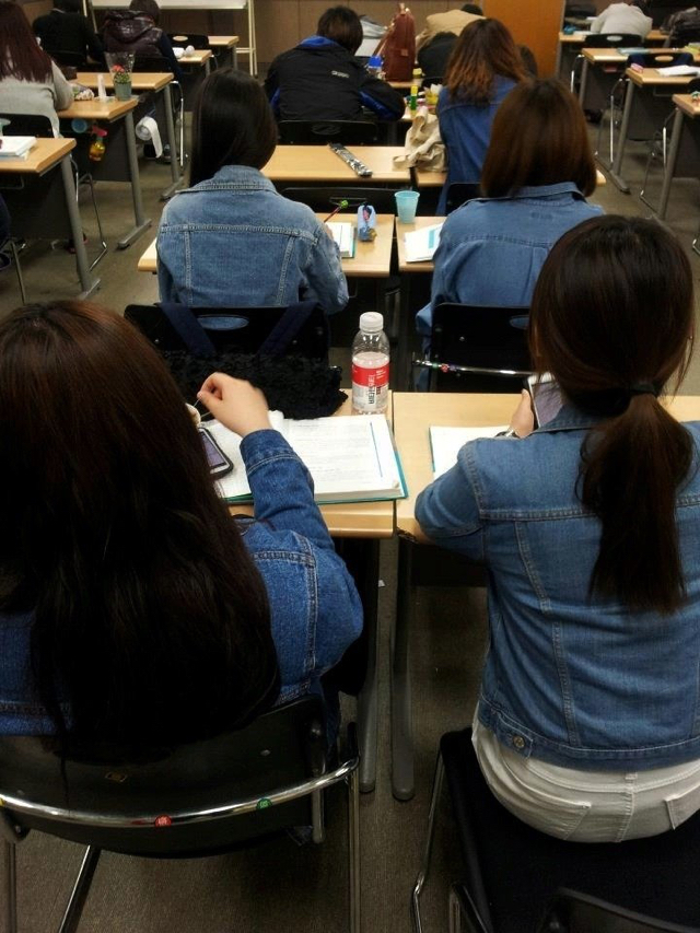 그날은 참 이상한 날이었어......... | 인스티즈