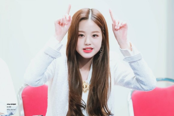 [장원영] 겨드랑이 그만 올리라고 ㅂㄷㅂㄷ | 인스티즈