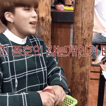 악력이 89.6kg 나오는 남자 아이돌.jpgif | 인스티즈