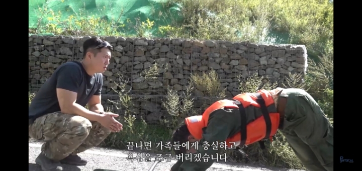 b572ceba13b5662ab15f387244e61bcde8874c33