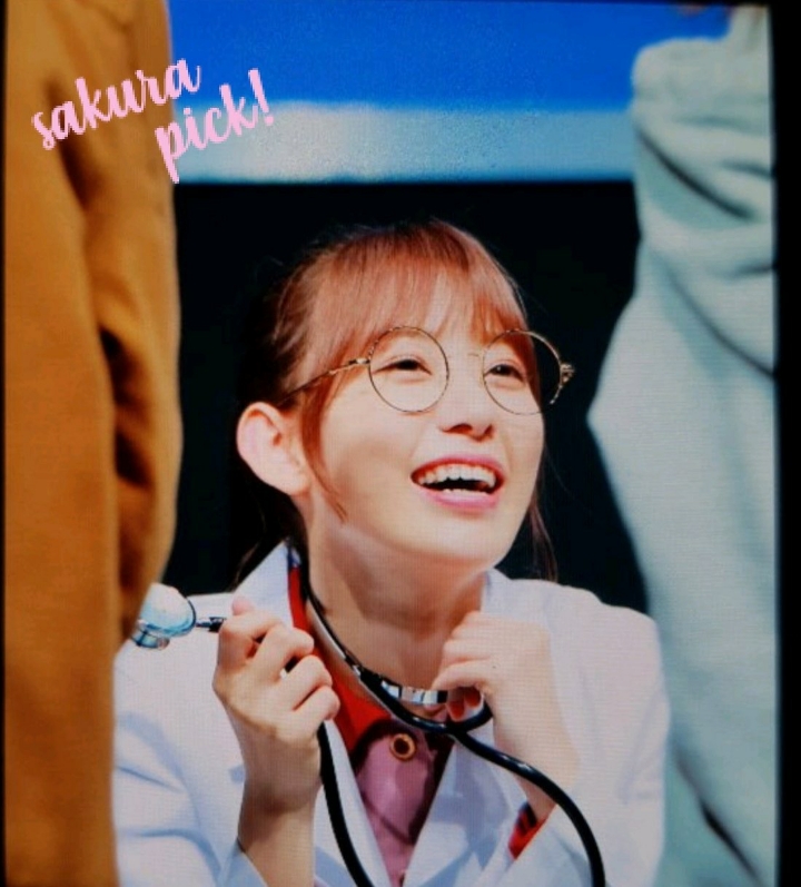 [아이즈원] 의사 가운입은 사쿠라 센세 | 인스티즈