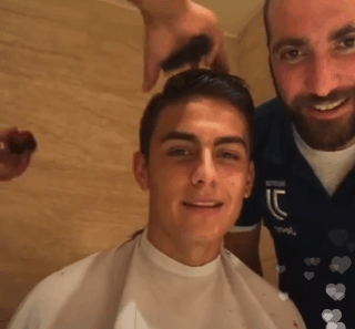 이발하는 디발라.gif | 인스티즈