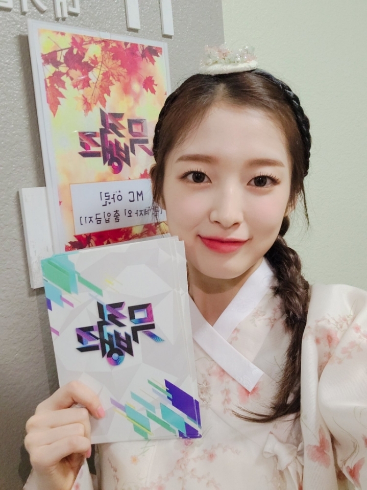 한복이 잘 어울리는 여자아이돌 | 인스티즈