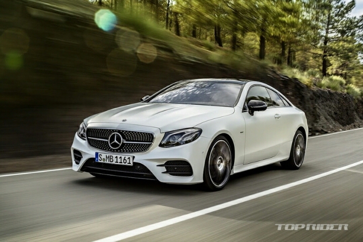 검소함 그 자체인 트와이스 지효의 개인차량.jpg | 인스티즈