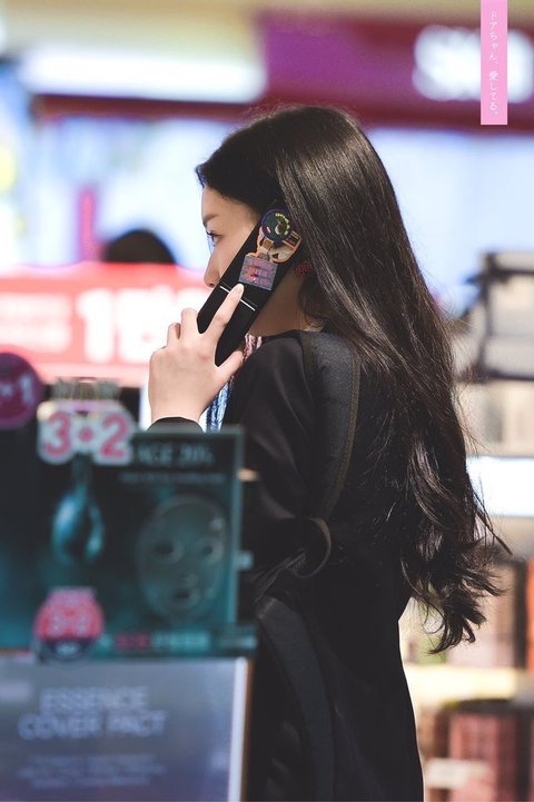 여초에서 폴더폰 사고싶게 만든다고 하는 짤 | 인스티즈