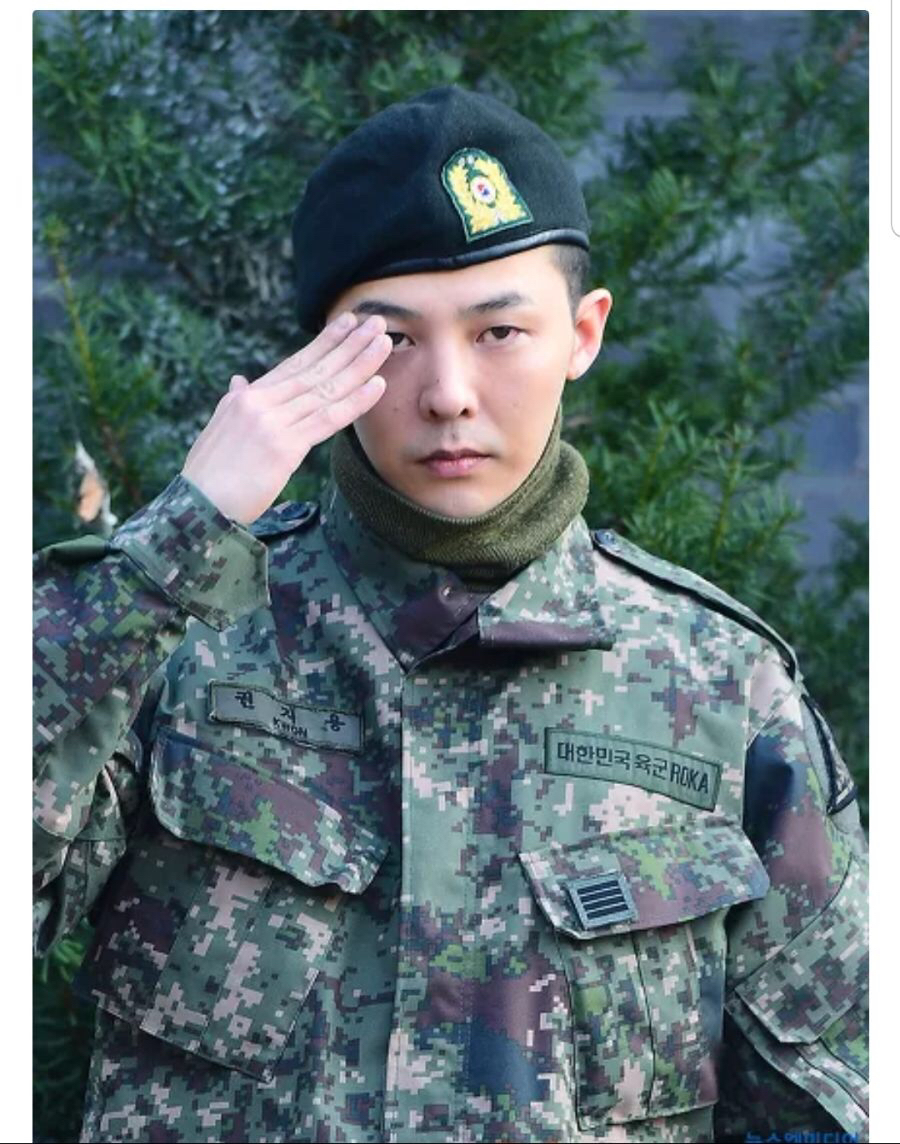 발전한 지드래곤 경례 | 인스티즈