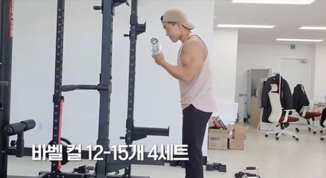 타락헬창 원래 어떻게 먹고 살았는지 궁금해서 찾아본 10개월 전 브이로그 | 인스티즈