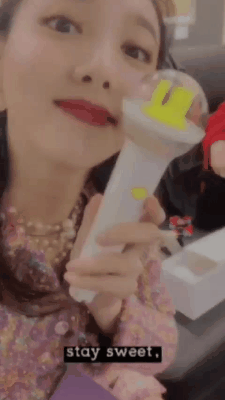 아이유 서울 일요일 콘서트에 온 연예인 .gif | 인스티즈