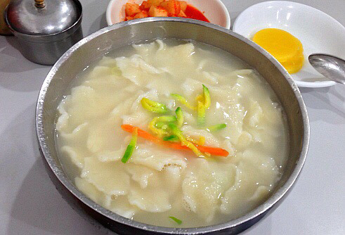 칼국수 VS 수제비.jpg | 인스티즈