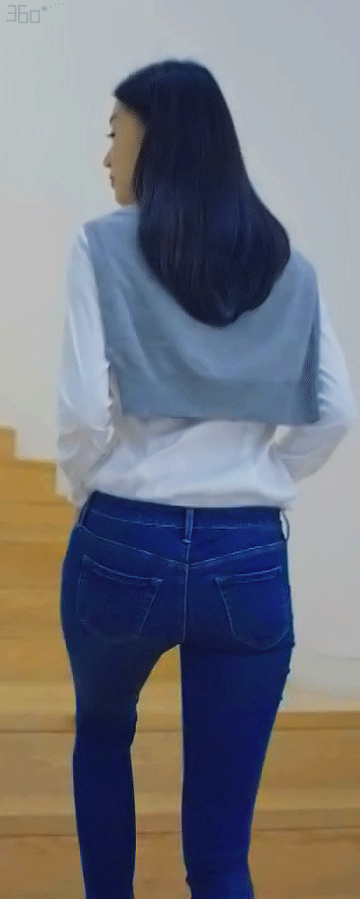 푸쉬업 4개하는 여자 | 인스티즈