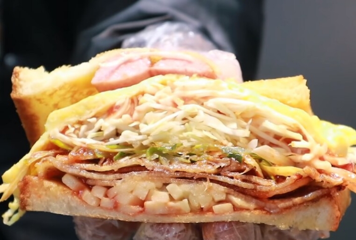 인천 3500원짜리 토스트 ㄷㄷㄷ.gif | 인스티즈