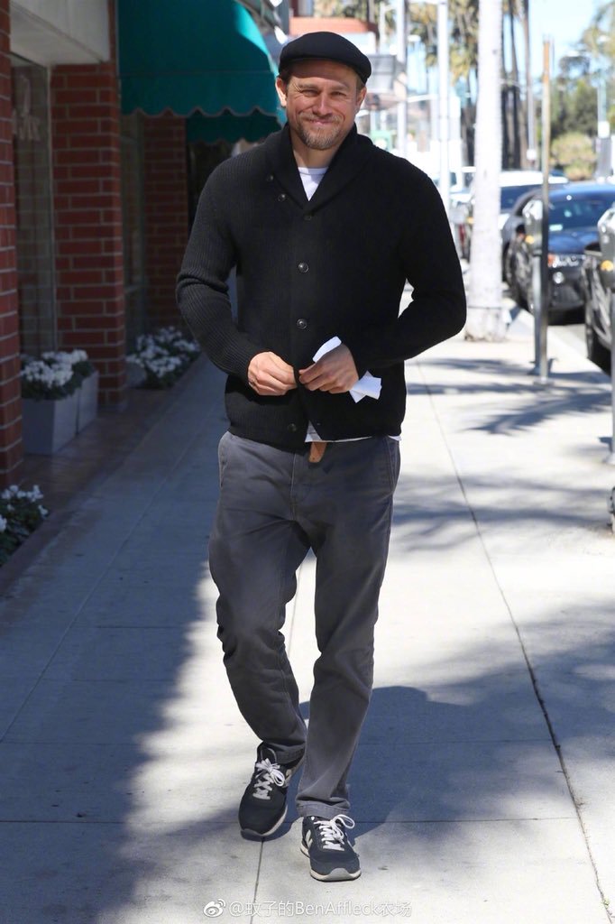 거의 뉴발만 신는 배우 | 인스티즈