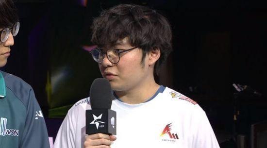 ??? : 찬스를 사용한 소감이 어떤가요 베릴선수 | 인스티즈