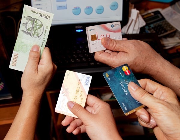 본인기준 친구들과 식사자리or술자리에서 계산할때 선호하는 방식은? | 인스티즈